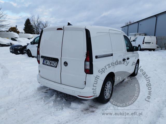 4 - Volkswagen Caddy Cargo 2.0 TDI 2023r. DW7WH43 Pojazd znajduje się w firmie ARCTOS GROUP sp. z o.o. Al. Krakowska 7, 02-183 Warszawa