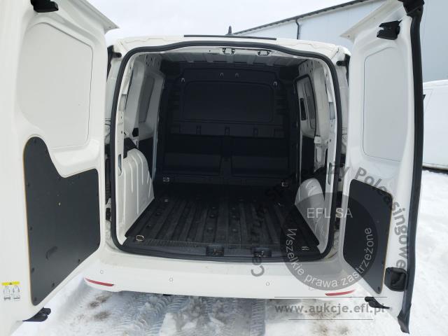 7 - Volkswagen Caddy Cargo 2.0 TDI 2023r. DW7WH43 Pojazd znajduje się w firmie ARCTOS GROUP sp. z o.o. Al. Krakowska 7, 02-183 Warszawa