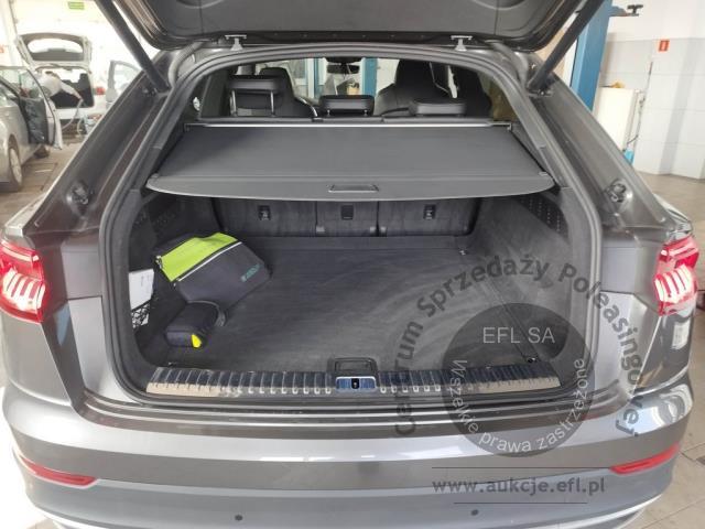 8 - Audi Q8 55 TFSI Quattro Tiptronic 2019r. DW9GL35 UWAGA!! Pojazd znajduje się w lokalizacji: Janki, Al. Krakowska 52, 05-090 Janki