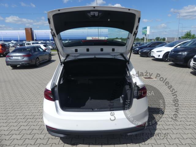 13 - Skoda Fabia 1.0 Ambition Hatchback 2023r. DW3VR84 Magnice