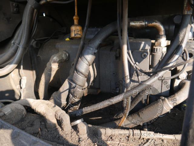 18 - Kombajn zrębowy Timberjack 1270D 2004r.