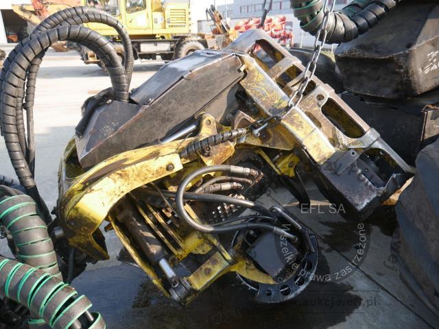 27 - Kombajn zrębowy Timberjack 1270D 2004r.