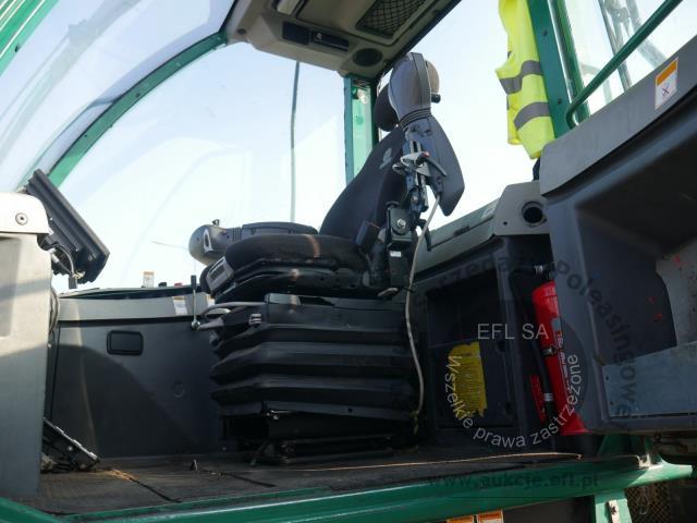 34 - Kombajn zrębowy Timberjack 1270D 2004r.