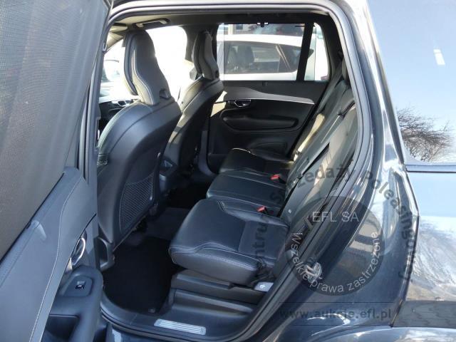 9 - Volvo XC90 B5 D AWD R-Design MHEV 2022r. PO7XL50 UWAGA!! Pojazd znajduje się w firmie AUTO MOTO CENTRUM sp. z o.o. ul. Ostrowska 328 (przy Trasie Katowickiej) 61-312 Poznań