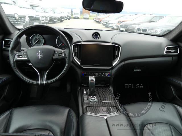 8 - MASERATI GHIBLI GT HYBRID 2.0 330KM  2022r.