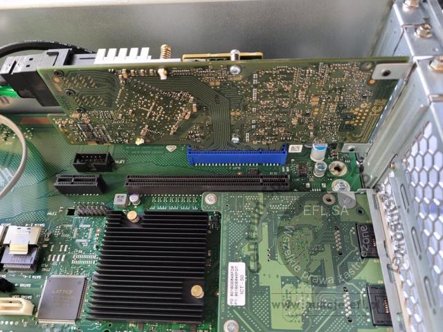 9 - Serwer Fujitsu D20