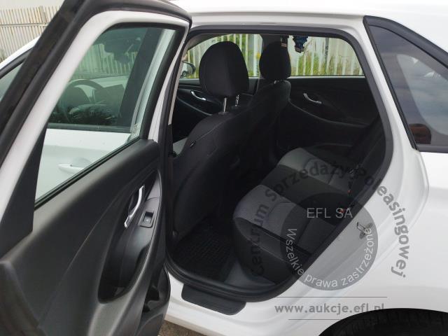 8 - Hyundai i30 1.5 DPI Classic + 2021r. DW5PK20 UWAGA!! Pojazd znajduje się w lokalizacji: Warszawa, Al. Krakowska 7, 02-183 Warszawa