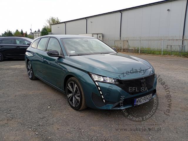 3 - Peugeot 308 1.6 Hybrid Active Pack EAT 2022r. WND9043A Pojazd znajduje się w firmie ARCTOS GROUP sp. z o.o. Al. Krakowska 7, 02-183 Warszawa