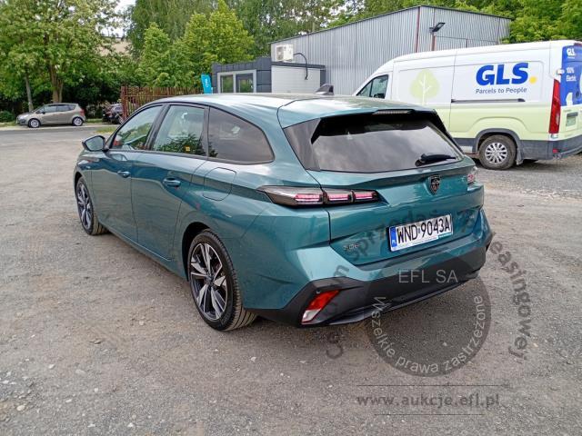 4 - Peugeot 308 1.6 Hybrid Active Pack EAT 2022r. WND9043A Pojazd znajduje się w firmie ARCTOS GROUP sp. z o.o. Al. Krakowska 7, 02-183 Warszawa