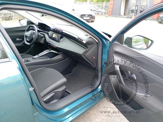 10 - Peugeot 308 1.6 Hybrid Active Pack EAT 2022r. WND9043A Pojazd znajduje się w firmie ARCTOS GROUP sp. z o.o. Al. Krakowska 7, 02-183 Warszawa