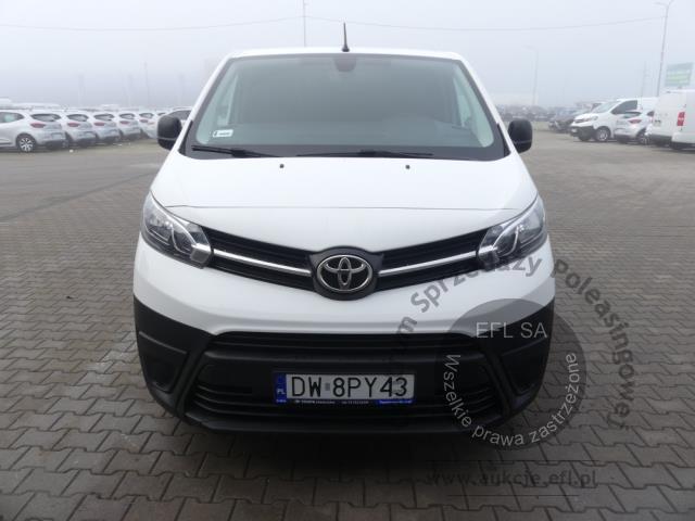 5 - Toyota ProAce 1.5 D-4D Long 2,8t Active 2021r. DW8PY43 Magnice