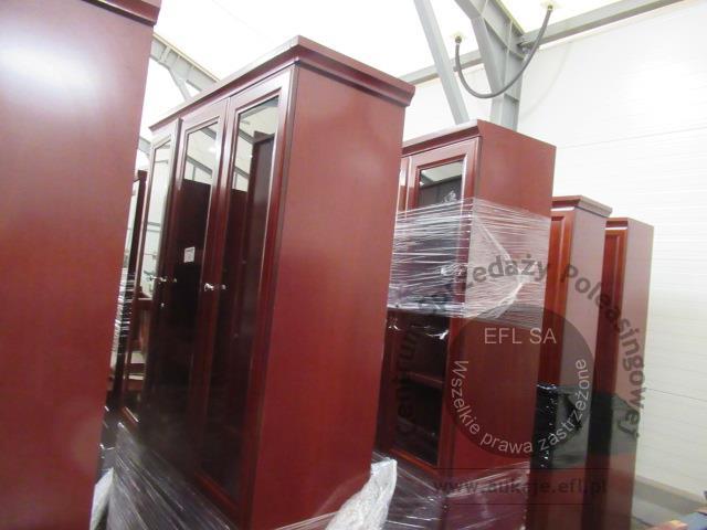 17 - Zestaw mebli wg. specyfikacji