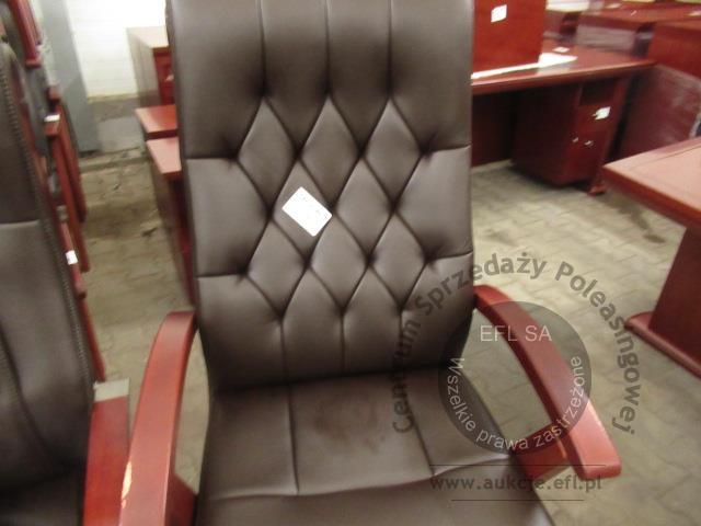 28 - Zestaw mebli wg. specyfikacji