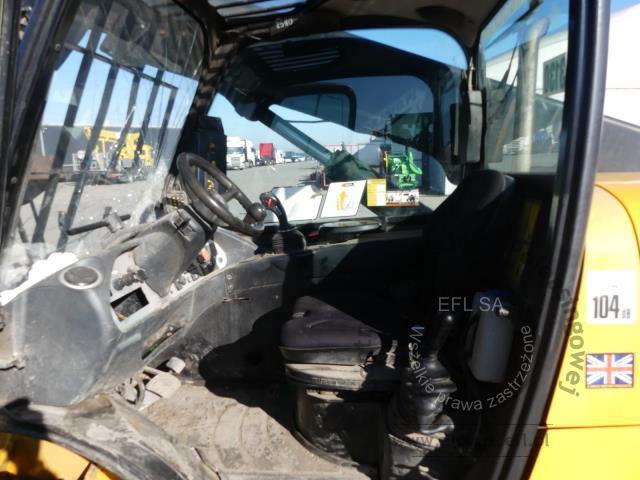 16 - Ładowarka teleskopowa JCB 524-50 4WS 2014r.