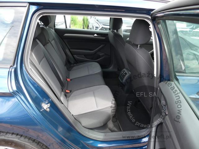 7 - Volkswagen Passat 2.0 TDI EVO Essence 2022r. PO4XH15 AUTO MOTO CENTRUM Sp. z o.o. Poznań 61-312, ul. Ostrowska  328
