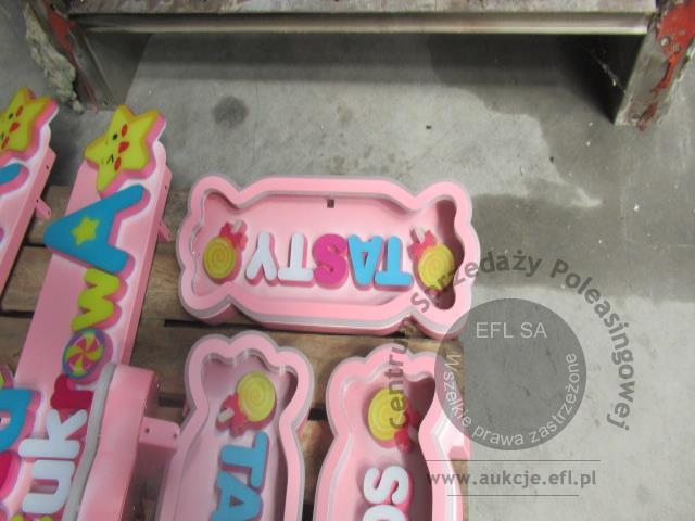 5 - Automat vendingowy do waty cukrowej CT-606
