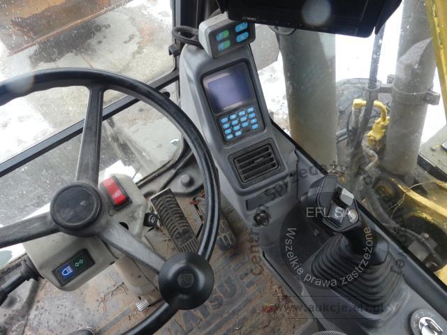 7 - Koparka kołowa Komatsu PW140-7  2009r.