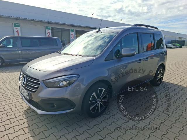 1 - Mercedes - Benz T 180 d Progressive Automat 2023r. DW2WN59 UWAGA!! Pojazd znajduje się w lokalizacji: Warszawa, Al. Krakowska 7, 02-183 Warszawa