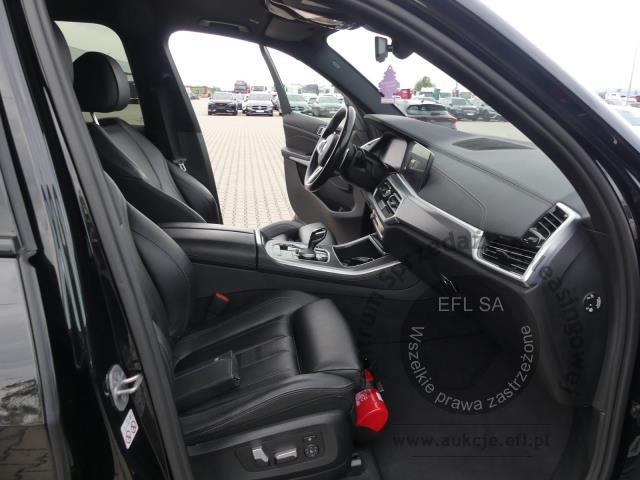 8 - BMW X5 XDRIVE 25D AUTOMAT 2022r.