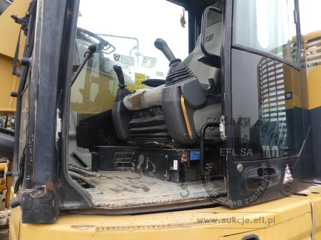 8 - Koparka gąsienicowa CATERPILLAR 321 D LCR 2011r.