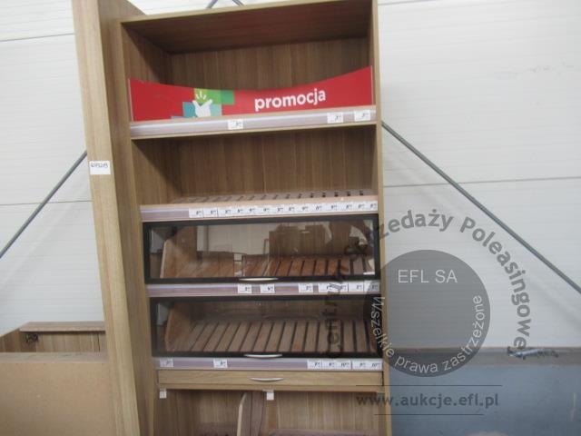 18 - Regały i meble sklepowe wg specyfikacji