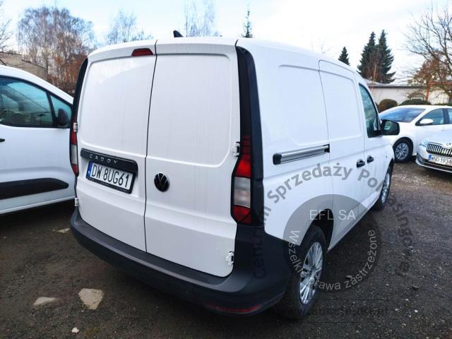 4 - Volkswagen  Caddy Cargo 2.0 TDI 2022r. DW8UG61 Pojazd znajduje się w firmie ARCTOS GROUP sp. z o.o. Al. Krakowska 7, 02-183 Warszawa