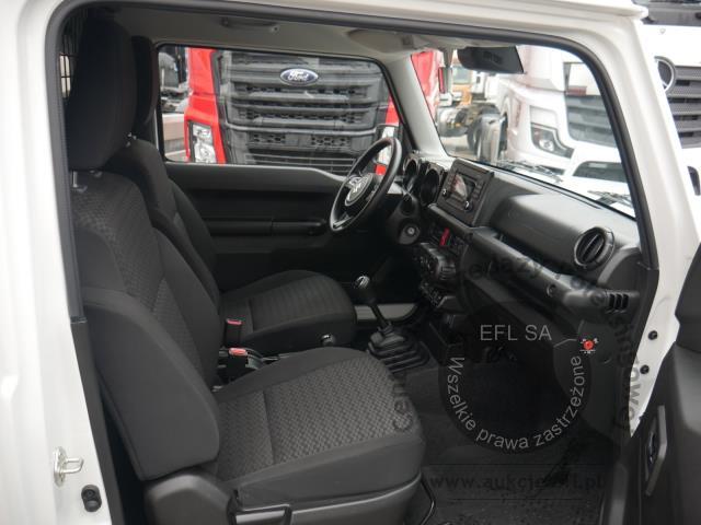 8 - SUZUKI JIMNY 1.5 ALLGRIP 2023r.