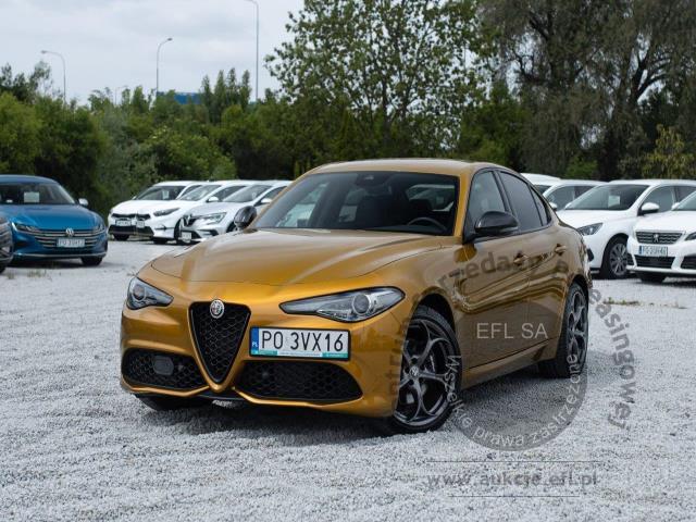 1 - Alfa Romeo Giulia 2.0 Turbo Veloce TI Q4 2021r. PO3VX16 UWAGA!! Pojazd znajduje się w firmie AUTO MOTO CENTRUM sp. z o.o. ul. Ostrowska 328 (przy Trasie Katowickiej) 61-312 Poznań