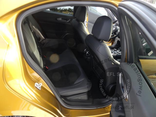 12 - Alfa Romeo Giulia 2.0 Turbo Veloce TI Q4 2021r. PO3VX16 UWAGA!! Pojazd znajduje się w firmie AUTO MOTO CENTRUM sp. z o.o. ul. Ostrowska 328 (przy Trasie Katowickiej) 61-312 Poznań
