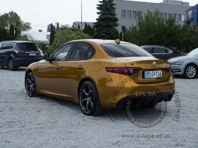 7 - Alfa Romeo Giulia 2.0 Turbo Veloce TI Q4 2021r. PO3VX16 UWAGA!! Pojazd znajduje się w firmie AUTO MOTO CENTRUM sp. z o.o. ul. Ostrowska 328 (przy Trasie Katowickiej) 61-312 Poznań