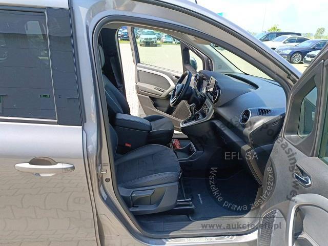11 - Mercedes - Benz T 180 d Progressive Aut. 2023r. DW1WA54 UWAGA!! Pojazd znajduje się w lokalizacji: Jawornik 90, Myślenice 32-400