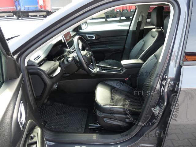 6 - JEEP COMPASS 1.5 NIGHT EAGLE MHEV 2022r.