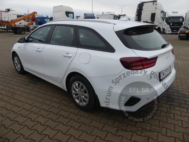 4 - Kia Ceed 1.0 T-GDI S Kombi 2022r. DW2SY63 UWAGA!! Pojazd znajduje się w lokalizacji: Jawornik 90, Myślenice 32-400