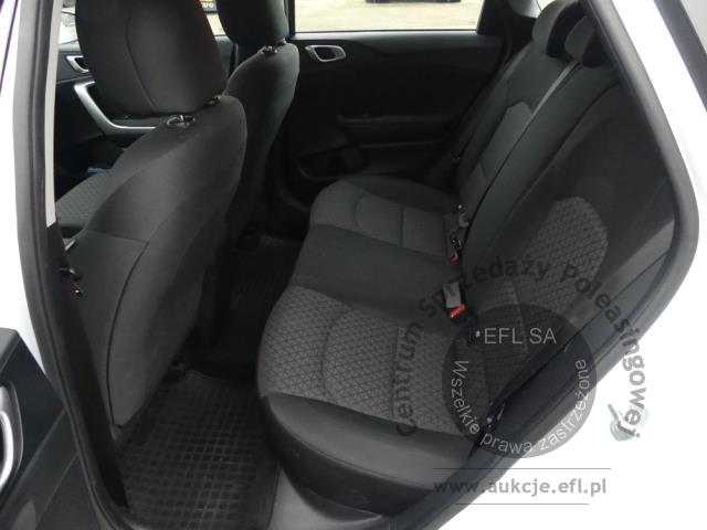 8 - Kia Ceed 1.0 T-GDI S Kombi 2022r. DW2SY63 UWAGA!! Pojazd znajduje się w lokalizacji: Jawornik 90, Myślenice 32-400