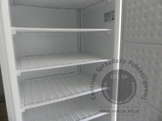 26 - Przyczepa gastronomiczna &quot;LODY PĄCZKI&quot; NIEWIADÓW B3500 2022r.