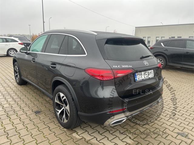 5 - MERCEDES BENZ GLC 300 DE 4-MATIC AVANTGARDE 2024r. DX25918 UWAGA!! Pojazd znajduje się w firmie Arctos Sp. z o.o. Warszawa, Al. Krakowska 7, 02-183 Warszawa
