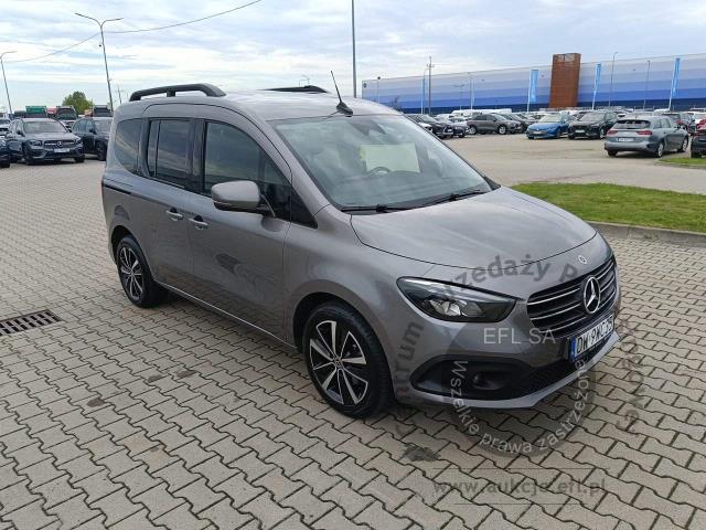 2 - Mercedes - Benz T 180 d Progressive Aut. 2023r. DW9WC35 Magnice