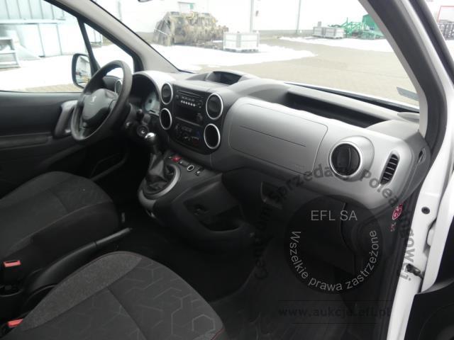 6 - PEUGEOT PARTNER 1.6 BLUE HDI 2016r.