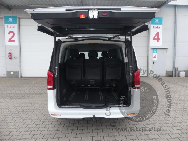 15 - MERCEDES-BENZ V-KLASSE 300D 4MATIC 2022r.