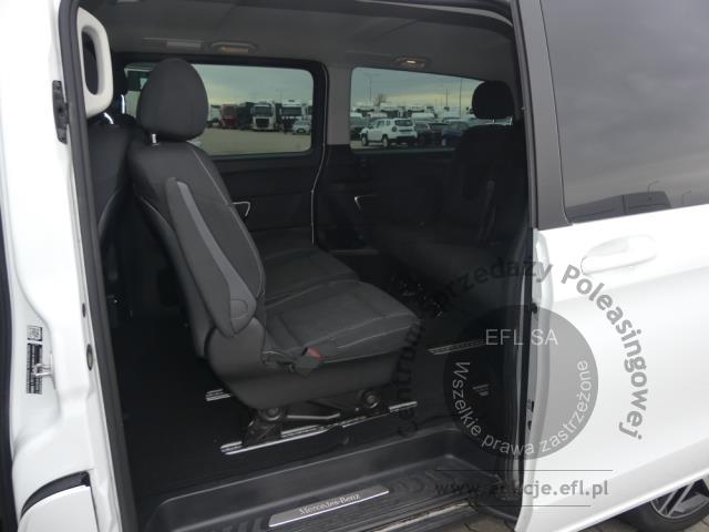 10 - MERCEDES-BENZ V-KLASSE 300D 4MATIC 2022r.