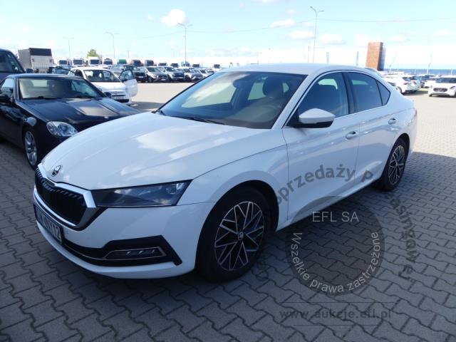 1 - Skoda Octavia 1.5 TSI e-Tec Style  2021r. DW4NY12 Magnice