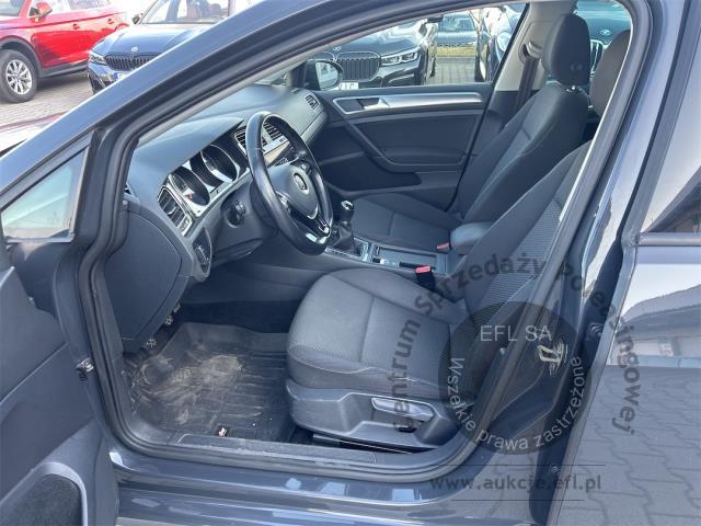 8 - Volkswagen Golf VII 1.6 TDI BMT Trendline 2019r. WX3186C Magnice