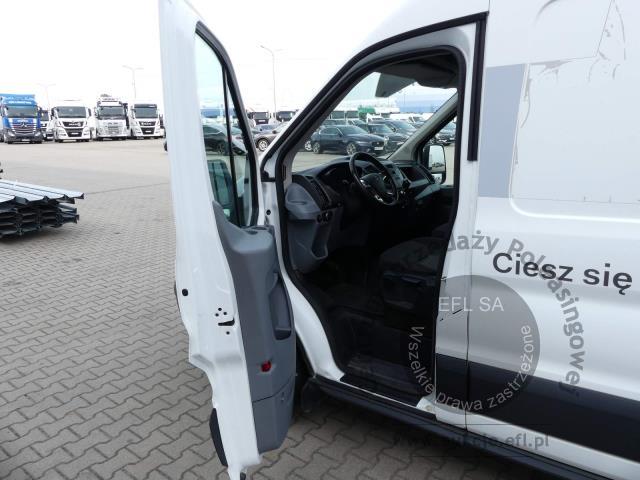 9 - FORD TRANSIT 2.0 130KM FURGON 2019r.