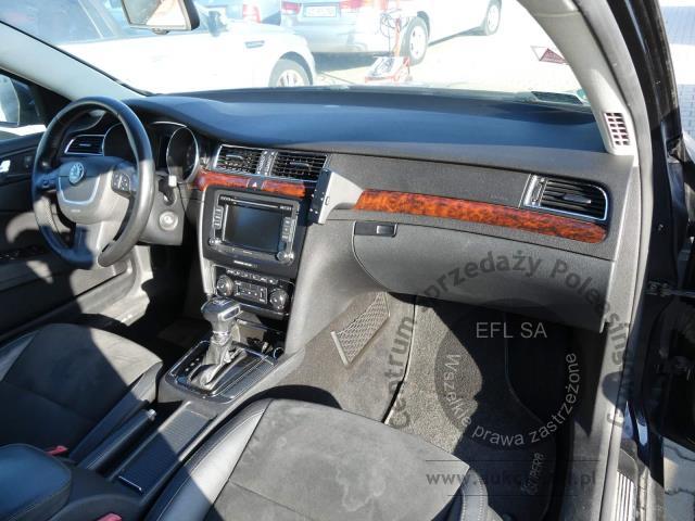 6 - SKODA SUPERB 2.0 TDI KOMBI AUTOMAT 2010r.
