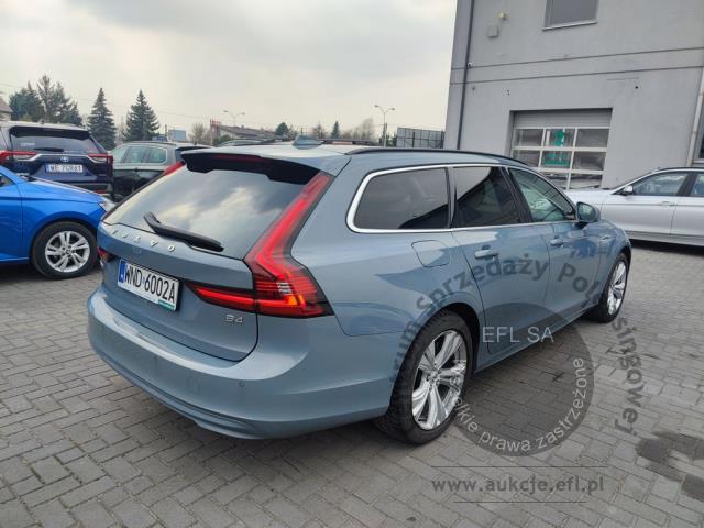 3 - Volvo V90 B4 D Momentum Pro aut 2021r. WND6002A UWAGA!! Pojazd znajduje się w lokalizacji: Janki, Al. Krakowska 52, 05-090 Janki