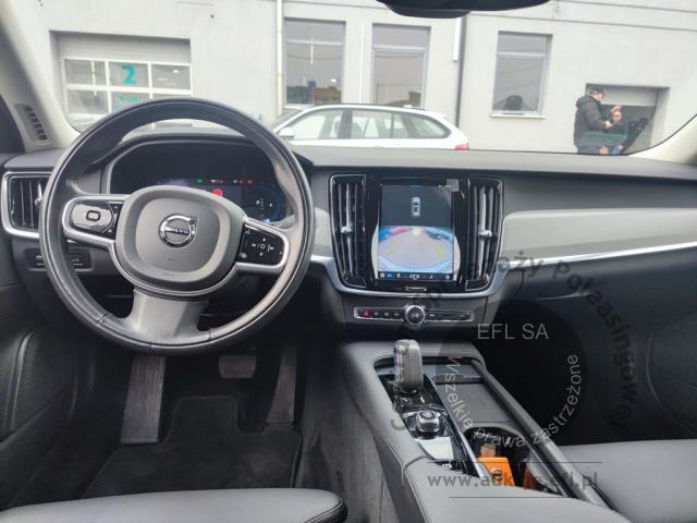 7 - Volvo V90 B4 D Momentum Pro aut 2021r. WND6002A UWAGA!! Pojazd znajduje się w lokalizacji: Janki, Al. Krakowska 52, 05-090 Janki
