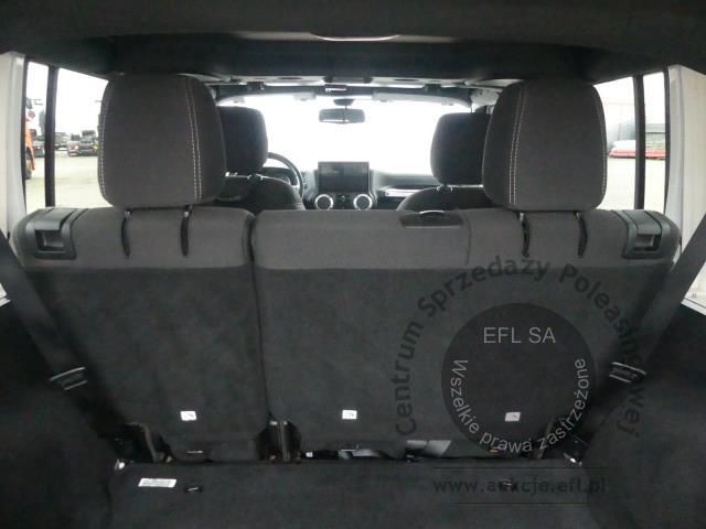 10 - JEEP WRANGLER UNLIMITED 3.6 2017r.