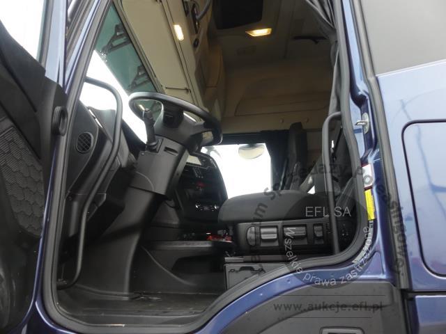 8 - IVECO S-WAY AS440S49T/FP 2023r.