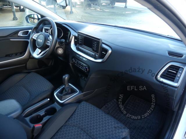 12 - Kia Ceed 1.0 T-GDI S Kombi 2022r. DW4SL03 Magnice