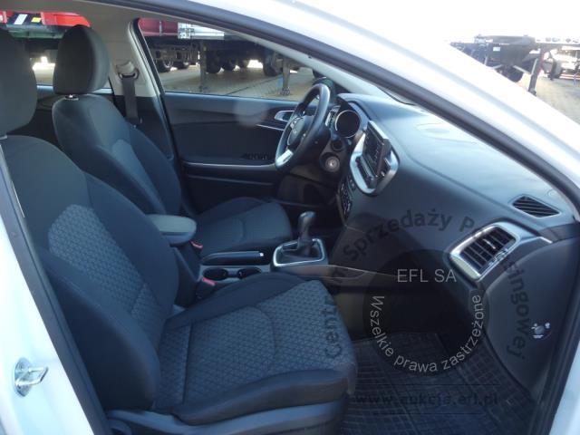 9 - Kia Ceed 1.0 T-GDI S Kombi 2022r. DW4SL03 Magnice